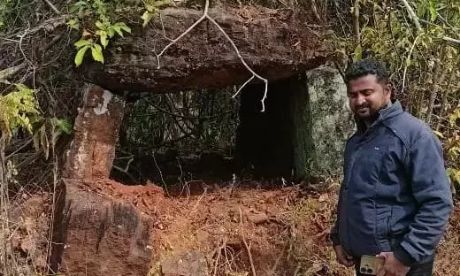 Mulugu में 3,000 साल पुरानी दुर्लभ मानव मूर्तियां मिलीं Mulugu में 3,000 साल पुरानी दुर्लभ मानव मूर्तियां मिलीं