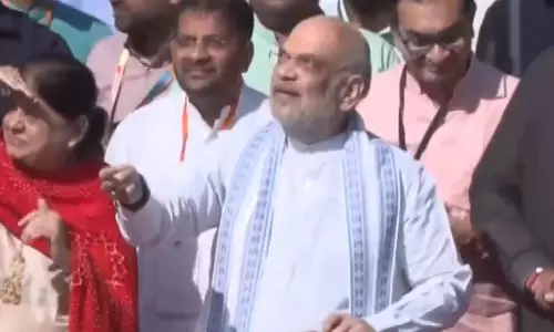 अमित शाह ने Ahmedabad में जगन्नाथ मंदिर में पूजा-अर्चना की और पतंग उड़ाई