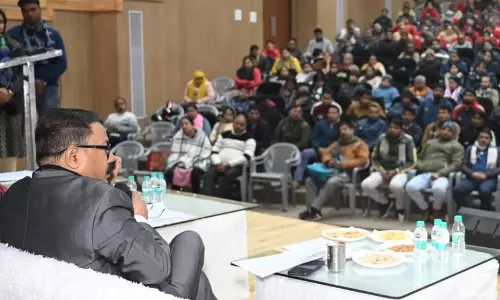 Bareilly: बीएलए द्वारा ड्राफ्ट सूची पढ़ी जाएगी, बीएलओ को बुलाने के निर्देश Bareilly: बीएलए द्वारा ड्राफ्ट सूची पढ़ी जाएगी, बीएलओ को बुलाने के निर्देश