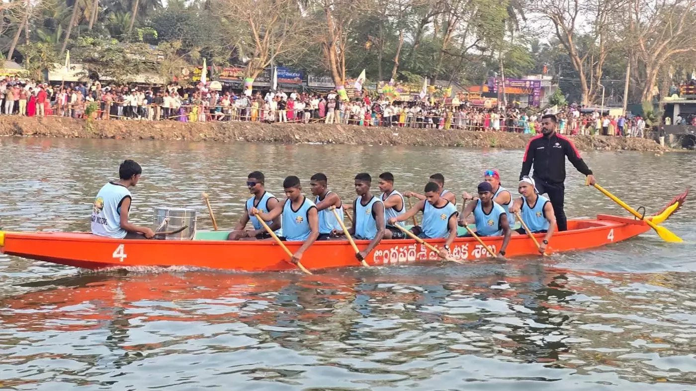 Jangareddygudem , एलुरु टीमों ने सर आर्थर कॉटन बोट रेस में खिताब जीते