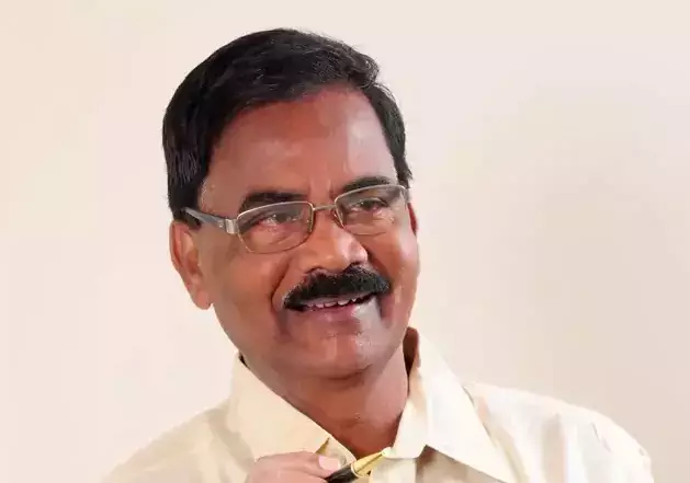 Andhra : पूर्व मंत्री गुंडा का राजकीय सम्मान के साथ अंतिम संस्कार किया गया