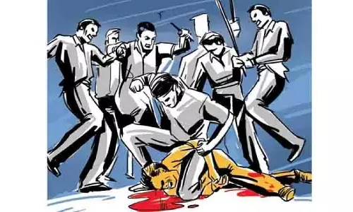 गलती से हमलावर बने एनिमल एक्टिविस्ट्स, Indore में व्यक्ति और घर हुए प्रभावित