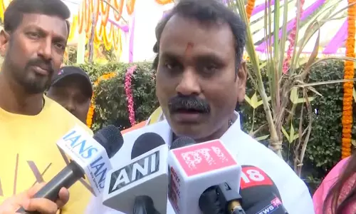 केंद्रीय मंत्री एल. मुरुगन ने कहा- PM के साथ पोंगल समारोह मनाना सम्मान की बात केंद्रीय मंत्री एल. मुरुगन ने कहा- PM के साथ पोंगल समारोह मनाना सम्मान की बात