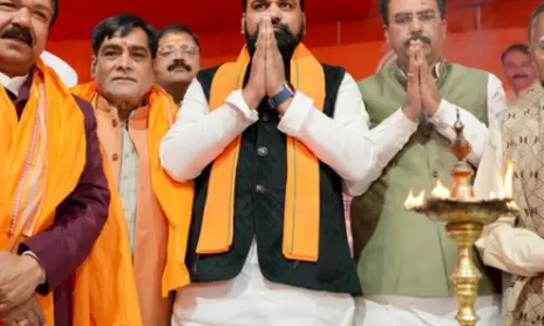 मकर संक्रांति पर पटना में BJP किसान मोर्चा का दही-चूड़ा भोज