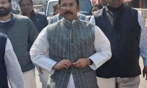 बंगाल में राजनीतिक विवाद, कांग्रेस ने CEO को ज्ञापन भेजा