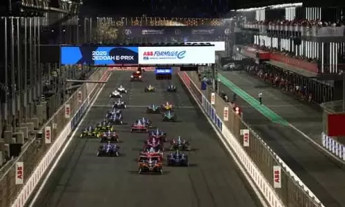 स्पीड और इनोवेशन का शोकेस: रेड सी कोस्ट पर लौटने को तैयार Formula E