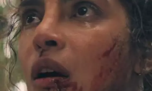 Priyanka चोपड़ा द ब्लफ के ट्रेलर में बहादुर योद्धा मां के रूप में दमदार