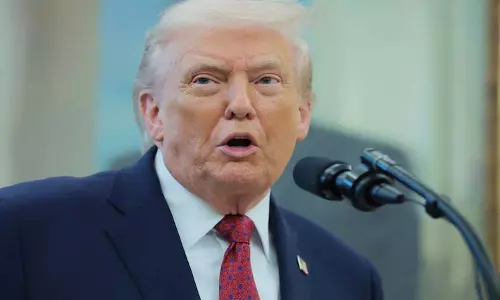 US सुप्रीम कोर्ट ने ट्रंप टैरिफ पर फैसला टाल दिया