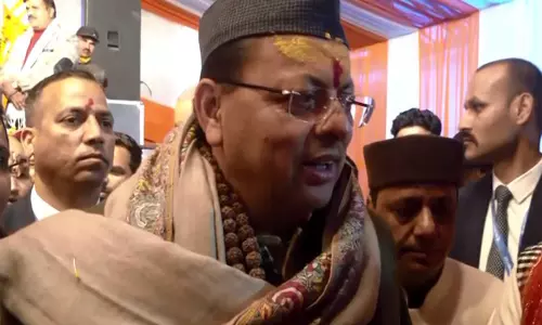 उत्तराखंड के CM धामी ने शक्ति माता मंदिर, काशी विश्वनाथ मंदिर में पूजा-अर्चना की उत्तराखंड के CM धामी ने शक्ति माता मंदिर, काशी विश्वनाथ मंदिर में पूजा-अर्चना की