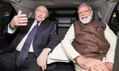 भू-राजनीतिक तनाव के बीच भारत–रूस संबंध वैश्विक स्थिरता को दिशा दे सकते हैं: रिपोर्ट भू-राजनीतिक तनाव के बीच भारत–रूस संबंध वैश्विक स्थिरता को दिशा दे सकते हैं: रिपोर्ट