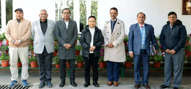 SIKKIM: मुख्यमंत्री ने सिक्किम में एनएचआईडीसीएल सड़क परियोजनाओं की प्रगति की समीक्षा SIKKIM: मुख्यमंत्री ने सिक्किम में एनएचआईडीसीएल सड़क परियोजनाओं की प्रगति की समीक्षा
