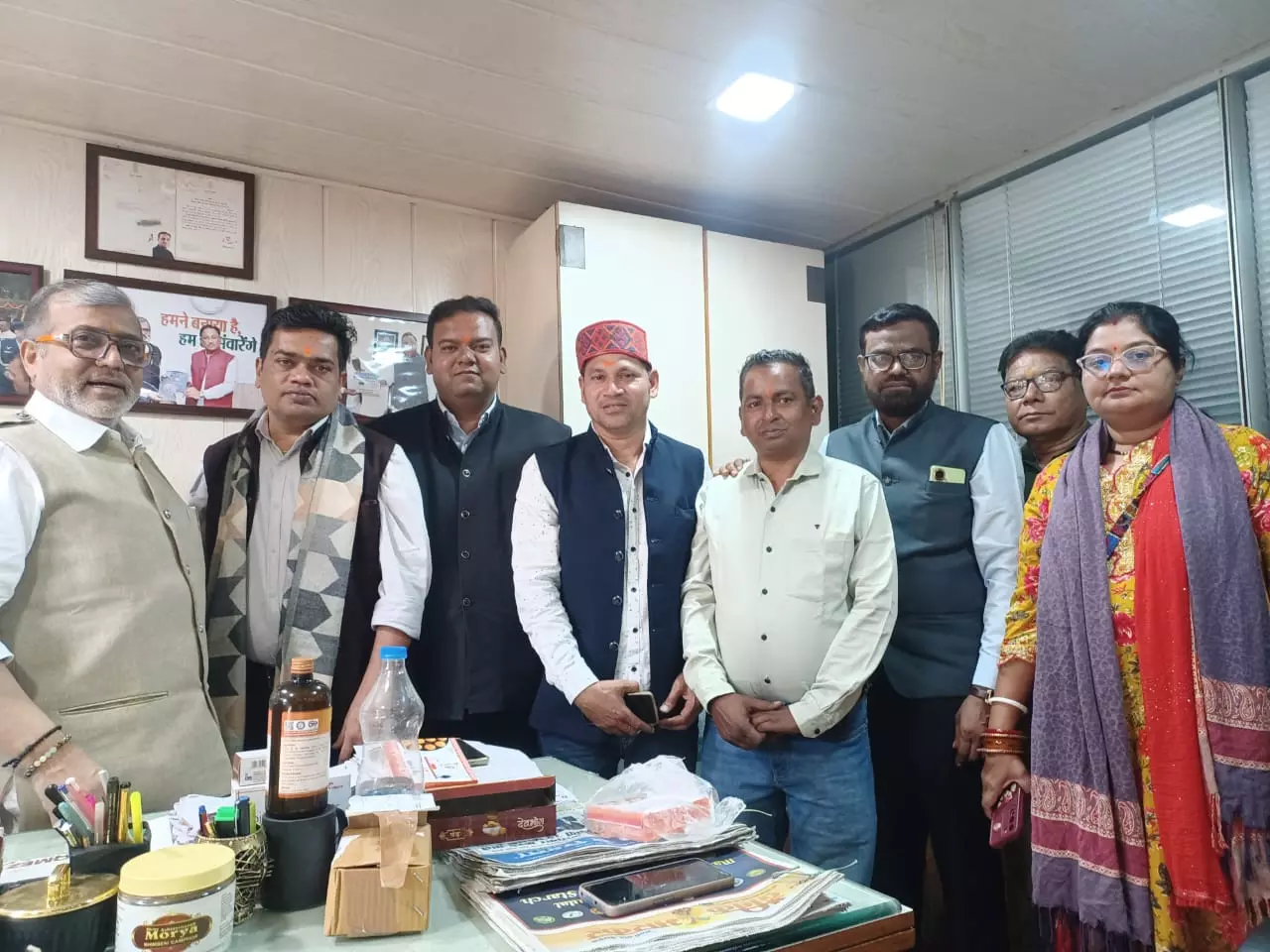 लाल गढ़ किला ढहा, छल-बल के बीच संगवारी का शंखनाद लाल गढ़ किला ढहा, छल-बल के बीच संगवारी का शंखनाद