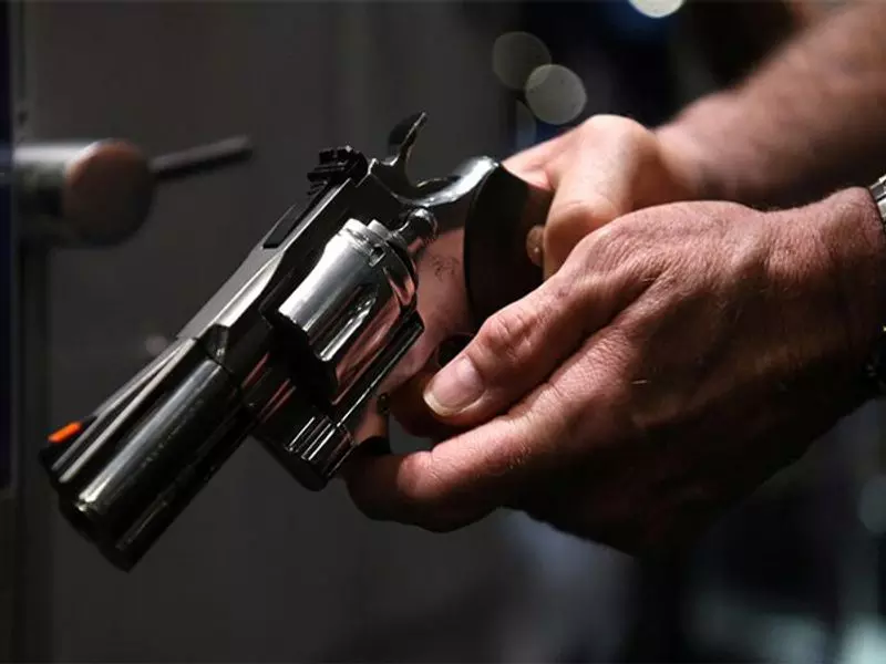 Haryana : एनकाउंटर के बाद वांटेड क्रिमिनल पकड़ा गया Haryana : एनकाउंटर के बाद वांटेड क्रिमिनल पकड़ा गया
