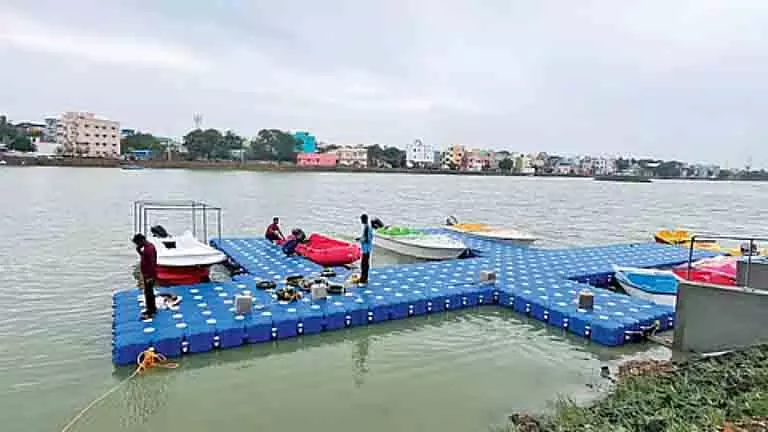 Manali, माधवरम झीलों में बोटिंग की सुविधा आम लोगों के लिए खुली Manali, माधवरम झीलों में बोटिंग की सुविधा आम लोगों के लिए खुली