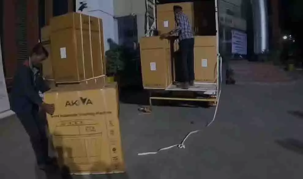 PCMC चुनावों की तैयारी में डी वार्ड ऑफिस ने की 9 वॉशिंग मशीनें ज़ब्त PCMC चुनावों की तैयारी में डी वार्ड ऑफिस ने की 9 वॉशिंग मशीनें ज़ब्त