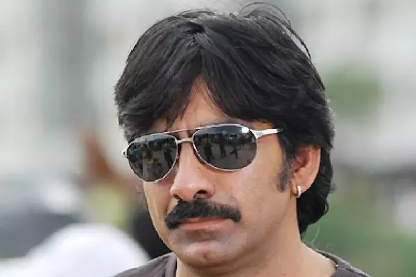 Ravi Teja ने अपने बेटे के करियर पर दिलचस्प कमेंट्स किए Ravi Teja ने अपने बेटे के करियर पर दिलचस्प कमेंट्स किए