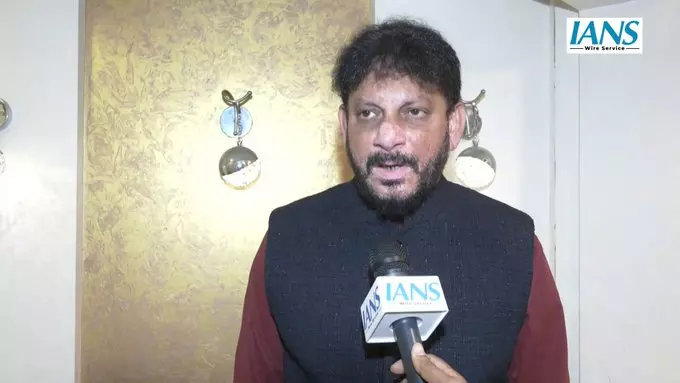 AIMIM नेता वारिस पठान ने BMC चुनाव में वोटिंग की अपील की AIMIM नेता वारिस पठान ने BMC चुनाव में वोटिंग की अपील की
