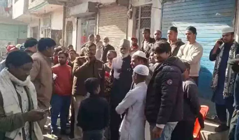 Ghaziabad में पिता और सौतेली मां ने 6 साल की बच्ची की हत्या कर दी Ghaziabad में पिता और सौतेली मां ने 6 साल की बच्ची की हत्या कर दी