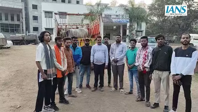 गोवंश तस्करी रोक, ड्राइवर पर मामला दर्ज गोवंश तस्करी रोक, ड्राइवर पर मामला दर्ज