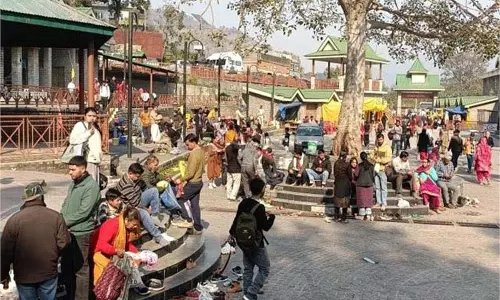 Himachal Pradesh:मकर संक्रांति पर मार्कंडेय में 5 हजार श्रद्धालुओं ने किया पवित्र स्नान