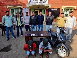 Panchkula: WPL सट्टेबाजी रैकेट में 7 लोग पकड़े गए; ₹7L कैश, 46 फोन ज़ब्त किए गए