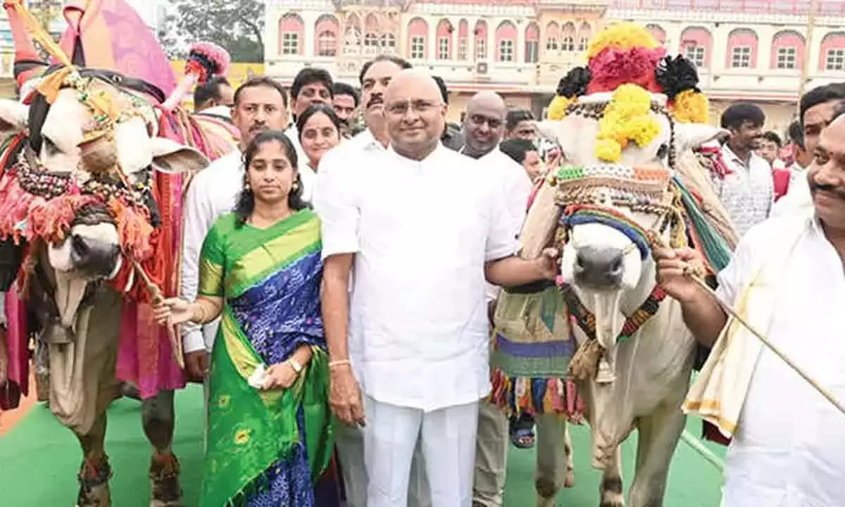 Andhra: GMC ने संक्रांति संबरालू का आयोजन किया Andhra: GMC ने संक्रांति संबरालू का आयोजन किया