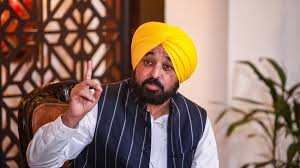 Mann ने विदेश यात्रा के लिए राजनीतिक मंज़ूरी देने से मना कर दिया