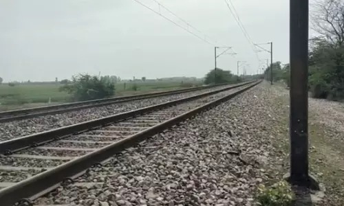 रेलवे ट्रैक पर मिले युवक-युवती के क्षत-विक्षत शव, जांच में जुटी पुलिस