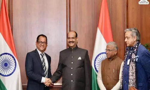 ओम बिरला ने श्रीलंका के पार्लियामेंट स्पीकर से मुलाकात, पार्लियामेंट्री इनोवेशन पर चर्चा ओम बिरला ने श्रीलंका के पार्लियामेंट स्पीकर से मुलाकात, पार्लियामेंट्री इनोवेशन पर चर्चा