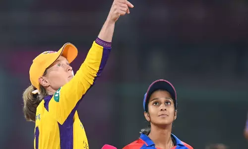 WPL 2026 में दिल्ली कैपिटल्स ने चुनी पहले गेंदबाज़ी, यूपी वॉरियर्स में टायरॉन की एंट्री