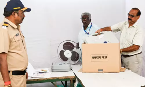 Maharashtra में आज 29 नगर निकायों के लिए अहम मतदान