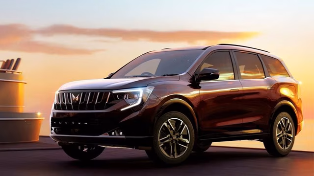 New Delhi: लॉन्च के साथ ही SUV ने तोड़ा बिक्री का रिकॉर्ड New Delhi: लॉन्च के साथ ही SUV ने तोड़ा बिक्री का रिकॉर्ड