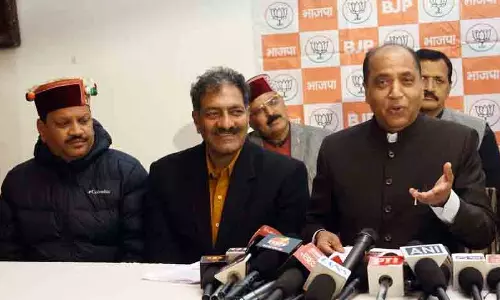 कैबिनेट के अंदर की कलह हिमाचल में शासन को प्रभावित कर रही है: Jai Ram Thakur कैबिनेट के अंदर की कलह हिमाचल में शासन को प्रभावित कर रही है: Jai Ram Thakur