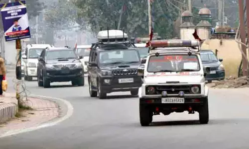 गृह सचिव ने CRPF, BSF, JKP के टॉप अधिकारियों से अलग-अलग मुलाकात की, आज जॉइंट मीटिंग हुई