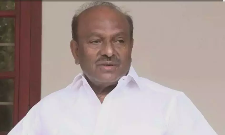एसआईटी ने त्रावणकोर देवस्वोम बोर्ड (TDB) के पूर्व सदस्य के पी शंकर को अस्पताल से गिरफ्तार एसआईटी ने त्रावणकोर देवस्वोम बोर्ड (TDB) के पूर्व सदस्य के पी शंकर को अस्पताल से गिरफ्तार