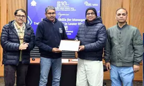 IIM जम्मू में NTPC मैनेजरों के लिए ट्रेकिंग-आधारित लीडरशिप स्किल्स MDP का आयोजन किया गया IIM जम्मू में NTPC मैनेजरों के लिए ट्रेकिंग-आधारित लीडरशिप स्किल्स MDP का आयोजन किया गया