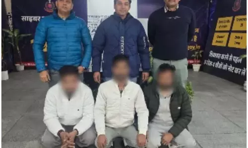 डिजिटल अरेस्ट: 2.19 करोड़ की महाठगी, साइबर गैंग पर कसा शिकंजा डिजिटल अरेस्ट: 2.19 करोड़ की महाठगी, साइबर गैंग पर कसा शिकंजा