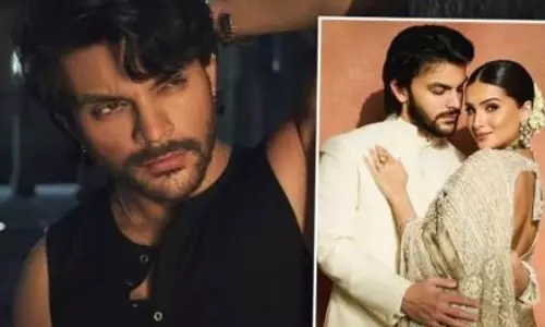 ब्रेकअप अफवाहों के बीच Veer पहारिया का सोशल मीडिया पोस्ट वायरल ब्रेकअप अफवाहों के बीच Veer पहारिया का सोशल मीडिया पोस्ट वायरल