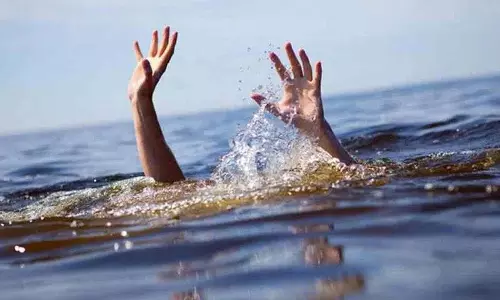 Kollapur इलाके में कुएं में डूबने से दो लड़कियों की मौत हो गई Kollapur इलाके में कुएं में डूबने से दो लड़कियों की मौत हो गई