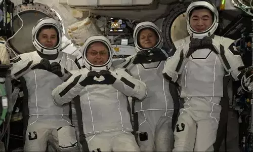International Space Station पर मेडिकल इमरजेंसी.. चार अंतरिक्ष यात्री सुरक्षित रूप से धरती पर लौट आए