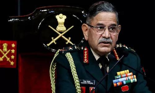 Army Day पर सेना प्रमुख द्विवेदी ने जवानों से समर्पण की अपील की Army Day पर सेना प्रमुख द्विवेदी ने जवानों से समर्पण की अपील की