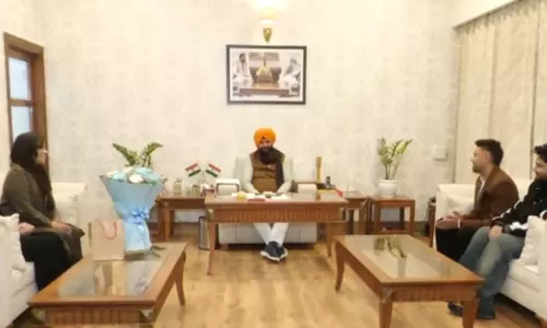 Chandigarh: कलाकारों ने ‘नशा मुक्त प्रदेश’ मुहिम को समर्थन दिया Chandigarh: कलाकारों ने ‘नशा मुक्त प्रदेश’ मुहिम को समर्थन दिया