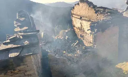 Sirmaur में घर में आग लगने से परिवार के 6 सदस्यों की जलकर मौत