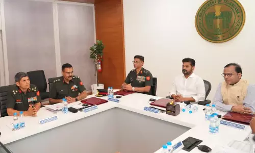 Telangana CM ने दक्षिणी कमान मुख्यालय हैदराबाद में लाने की मांग की