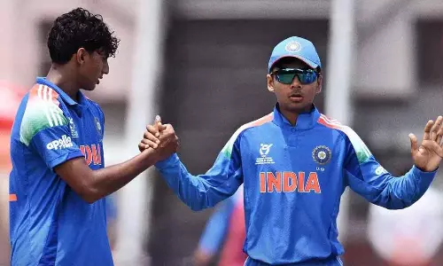 U19 World Cup: हेनिल पटेल के पंजे में फंसा USA, भारत की शानदार जीत U19 World Cup: हेनिल पटेल के पंजे में फंसा USA, भारत की शानदार जीत