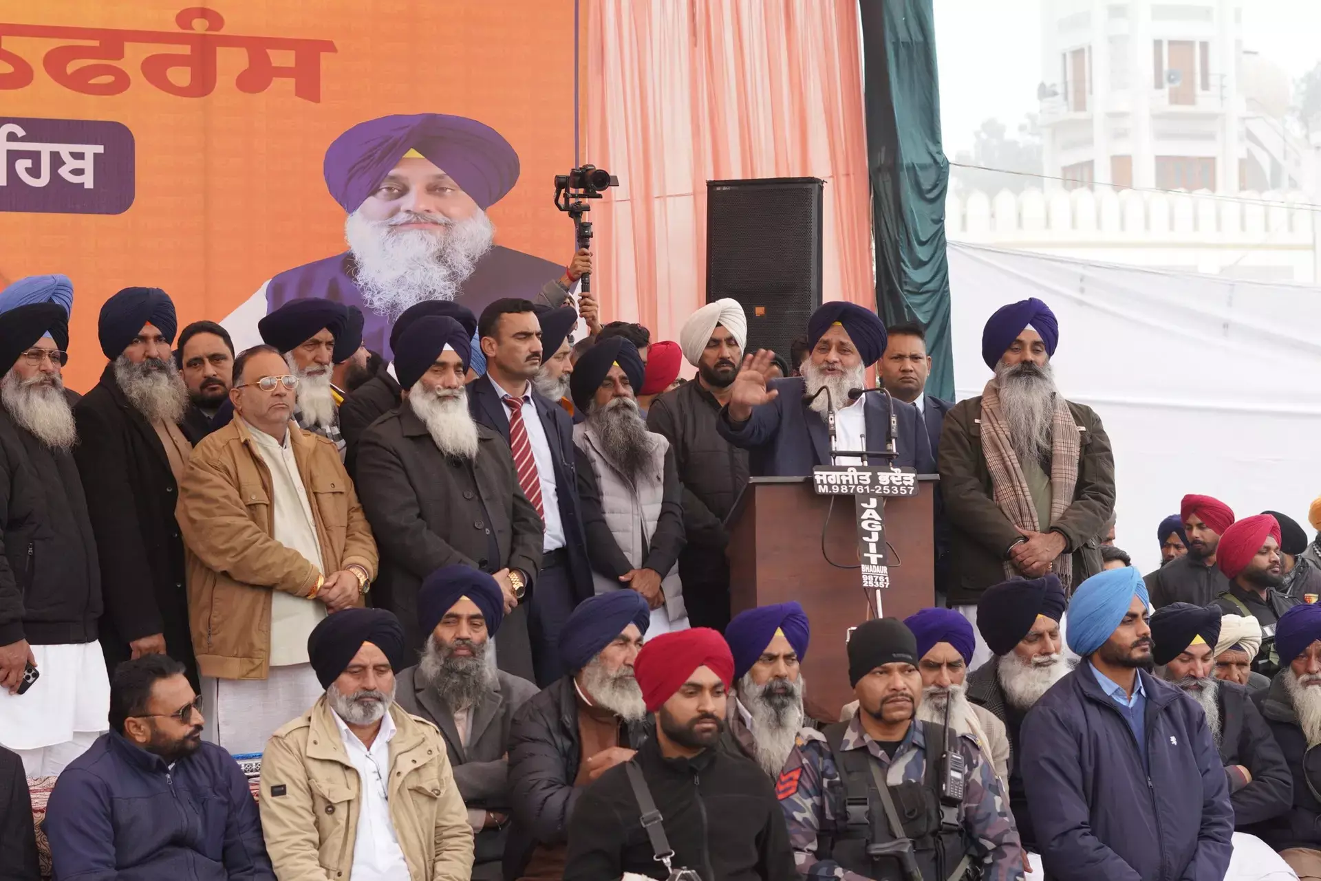 सुखबीर बादल ने कहा, पंजाब के CM मान ने जघन्य बेअदबी की सुखबीर बादल ने कहा, पंजाब के CM मान ने जघन्य बेअदबी की
