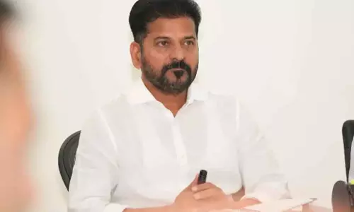 सैनिक स्कूलों को मंजूरी देने की कवायद: CM Revanth Reddy ने की सेना के साथ बैठक सैनिक स्कूलों को मंजूरी देने की कवायद: CM Revanth Reddy ने की सेना के साथ बैठक