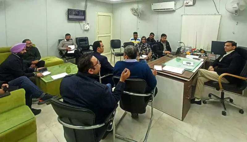 Yamunanagar में स्वच्छ सर्वेक्षण की तैयारियों पर चर्चा के लिए बैठक हुई Yamunanagar में स्वच्छ सर्वेक्षण की तैयारियों पर चर्चा के लिए बैठक हुई