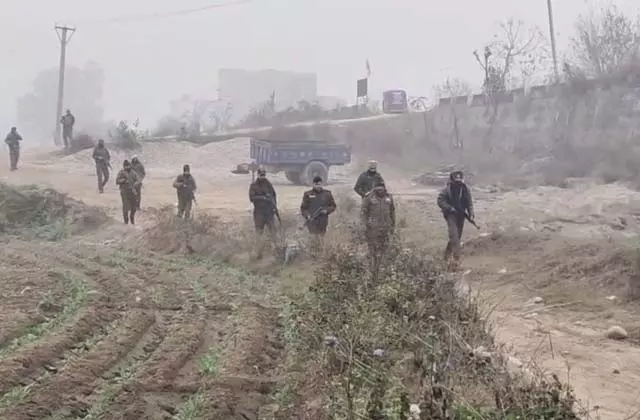 Jammu-Kashmir: 26 जनवरी से पहले सुरक्षा एजेंसियों का बड़ा Operation Jammu-Kashmir: 26 जनवरी से पहले सुरक्षा एजेंसियों का बड़ा Operation