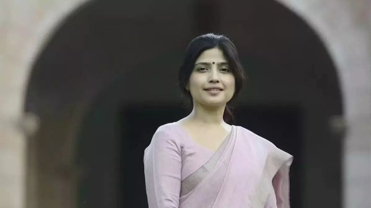 Lucknow: डिंपल यादव की दौलत और राजनीतिक जिम्मेदारियां उजागर Lucknow: डिंपल यादव की दौलत और राजनीतिक जिम्मेदारियां उजागर